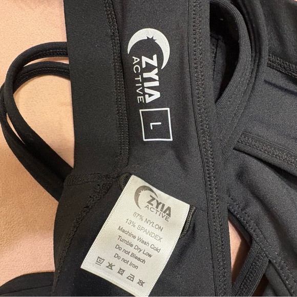 Zyia Active Solid Black Racerback Sports Bralette Size Large - Picture 4 of 4